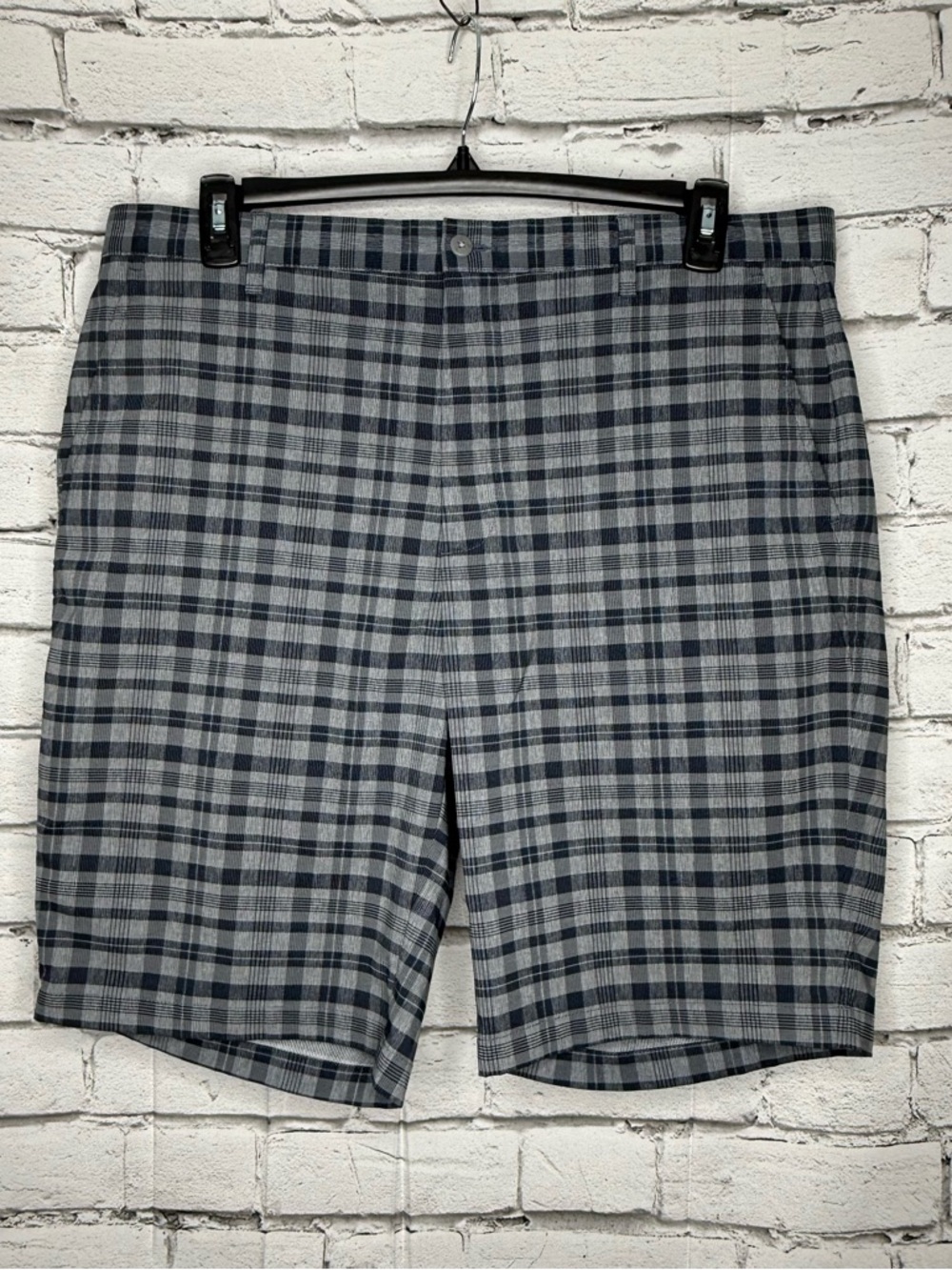 FJ FootJoy Stretch Performance Golf Shorts 38 Gray Plaid Flat Front Chino Preppy